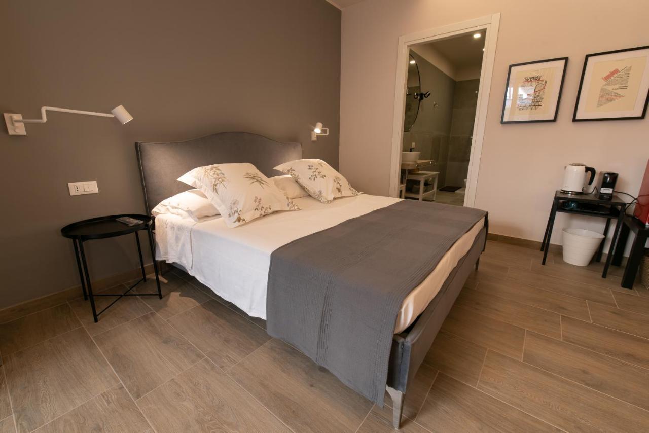 Tenuta Tre Gemme A Mare - Grey * Pescara